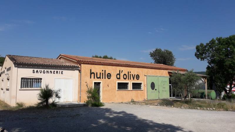 Moulin à huile d'olive et Savonnerie à Peyruis proche de Manosque